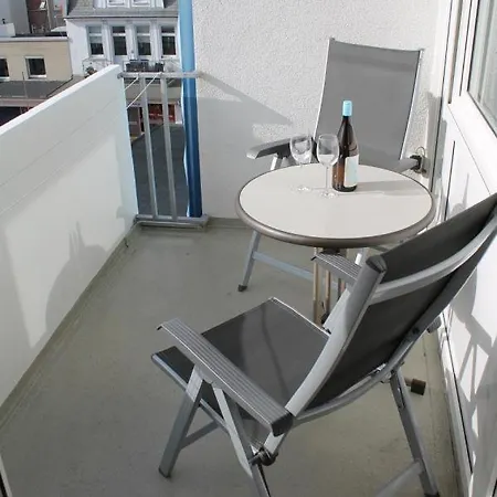 Iderhoff Iderhoff 18 Apartment